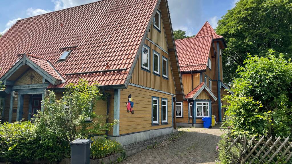 Wohnung zur Miete 610 € 3 Zimmer 80 m² 1. Geschoss frei ab sofort Teichdamm 9 Clausthal-Zellerfeld 38678