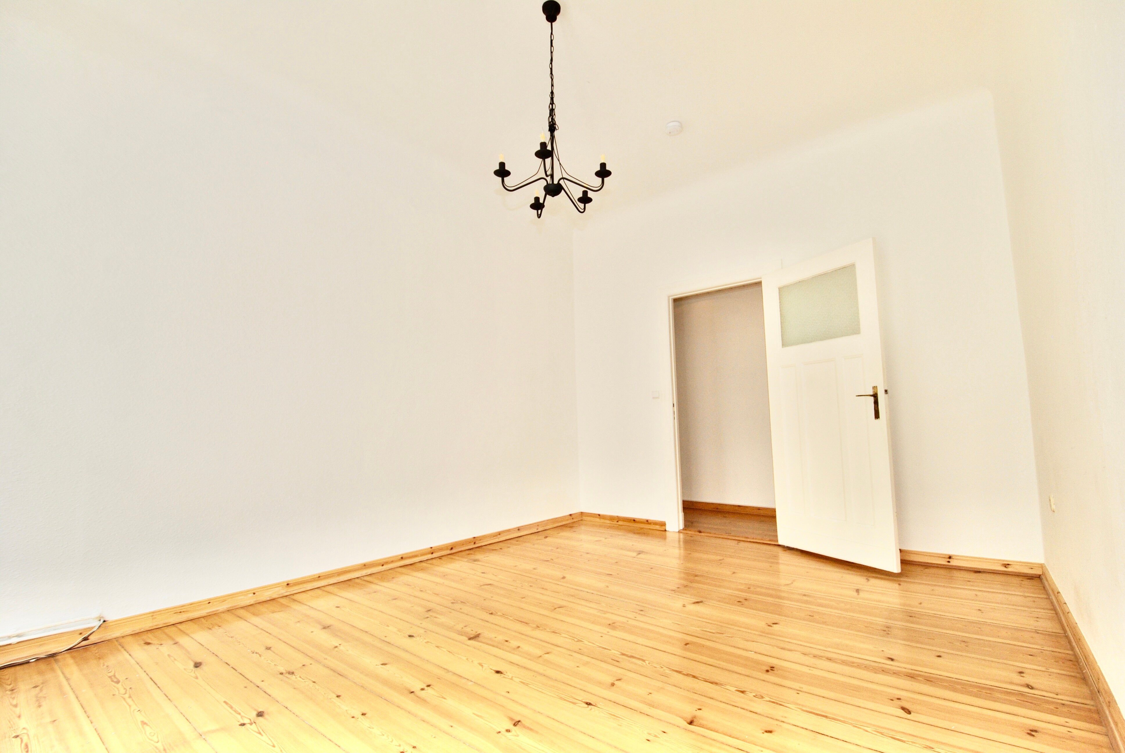 Wohnung zum Kauf 248.000 € 2 Zimmer 68 m²<br/>Wohnfläche 1.<br/>Geschoss Wilhelmstadt Berlin 13581