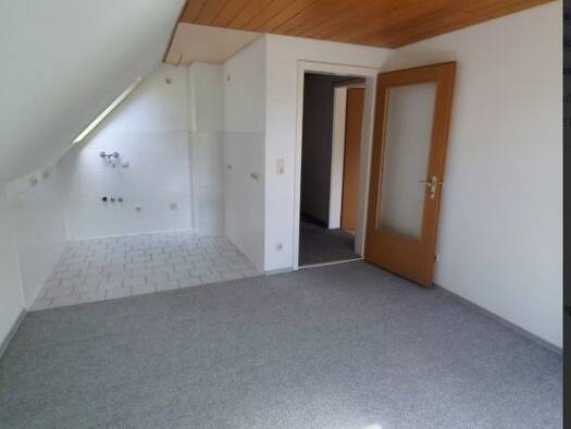 Wohnung zur Miete 770 € 2 Zimmer 77 m² Geschoss 1/2 frei ab 15.07.2026 Hochwang Ichenhausen 89335