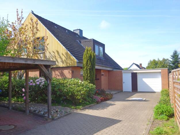 Einfamilienhaus zum Kauf 329.000 € 6 Zimmer 184 m² 791 m² Grundstück Brunsbüttel 25541