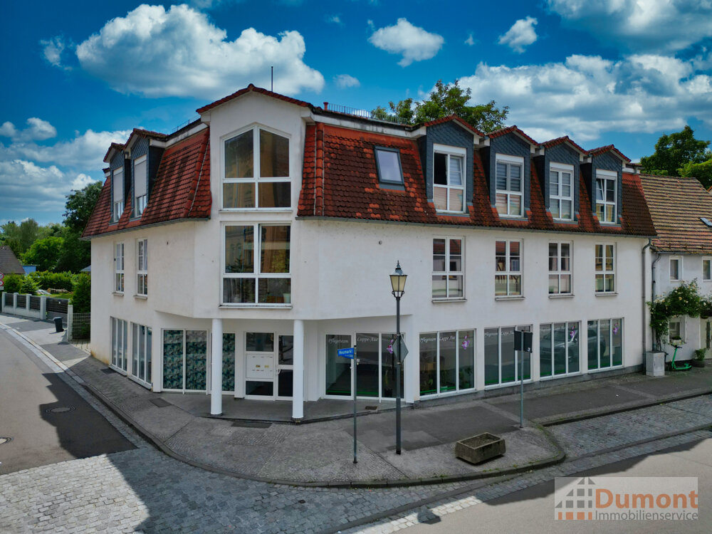 Mehrfamilienhaus zum Kauf 690.000 € 263 m²<br/>Wohnfläche 435 m²<br/>Grundstück Merseburg Merseburg 06217