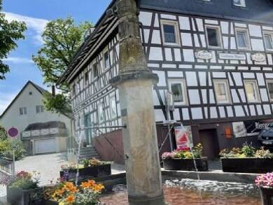 Restaurant zur Miete 141,5 m² Gastrofläche 2.000 m² Grundstück Grub Grub a. Forst 96271