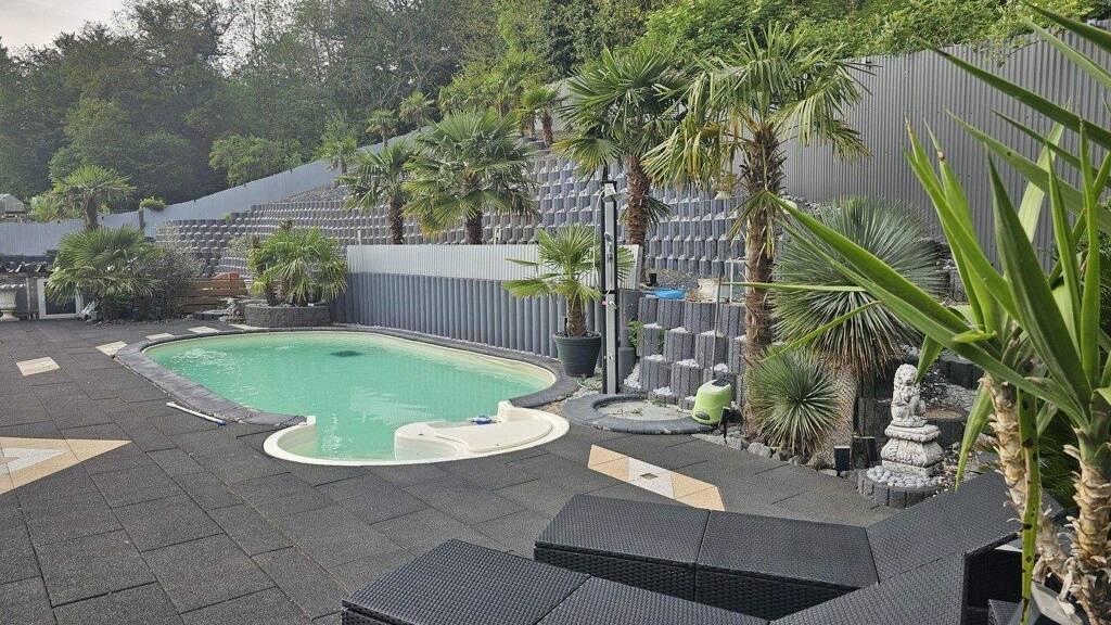 Terrassenwohnung zum Kauf provisionsfrei 800.000 € 14 Zimmer 604 m² 2. Geschoss Eschringen Saarbrücken 66130