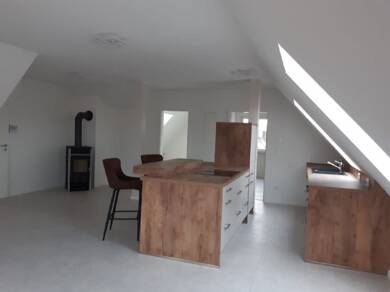 Wohnung zur Miete 795 € 2 Zimmer 68 m² Dachgeschoss frei ab 01.09.2025 Baiersdorf Baiersdorf 91083