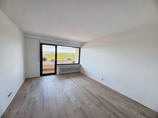 Wohnung zur Miete 432 € 2 Zimmer 63,9 m² 3. Geschoss Peter-Jacobs-Straße 5 Tarforst Trier 54296