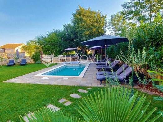Haus zum Kauf 939.000 € 7 Zimmer 340 m² Bale Bale