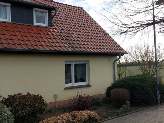 Einfamilienhaus zum Kauf 110.000 € 5 Zimmer 105 m² 1.545 m² Grundstück Lüge Arendsee (Altmark) 39619