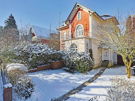 Villa zum Kauf 1.125.000 € 6 Zimmer 223 m² 1.247 m² Grundstück frei ab sofort Rahlstedt Hamburg 22149