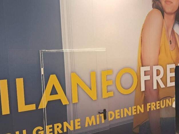 Laden zur Miete 1 Zimmer 92 m² Verkaufsfläche Mitte Mitte 70173