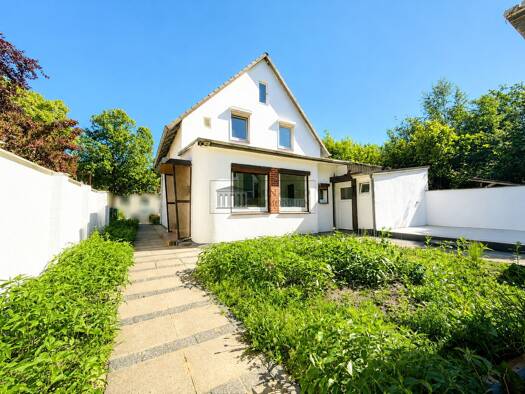 Haus zum Kauf 469.000 € 5 Zimmer 128 m² 298 m² Grundstück Ahrensburg 22926