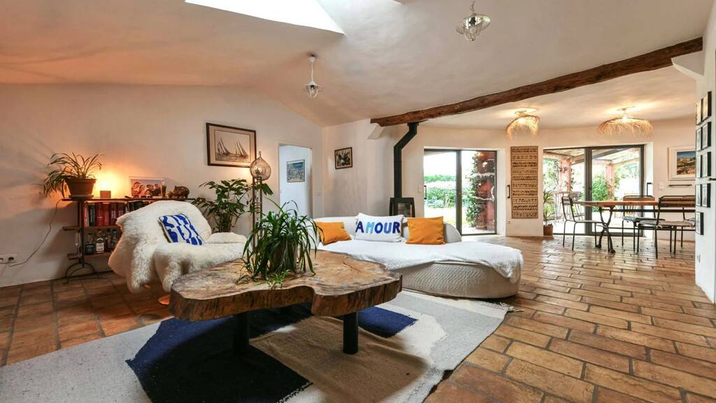 Einfamilienhaus zum Kauf 850.000 € 7 Zimmer 221,8 m² 1.793 m² Grundstück UZES 30700