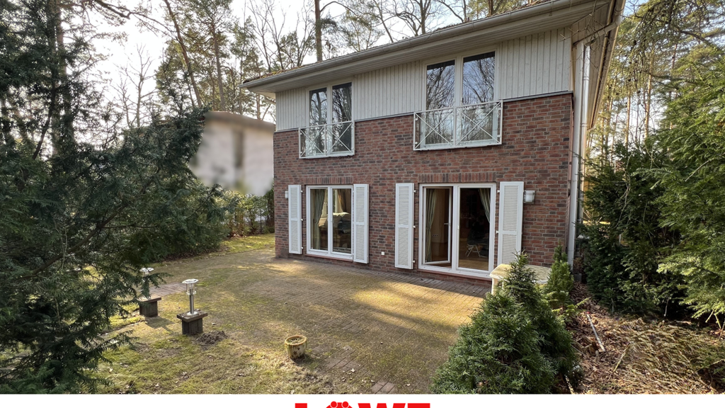 Ruhig wohnen in Falkensee: Stadtvilla mit 6 Zimmer in familienfreundlicher Siedlung