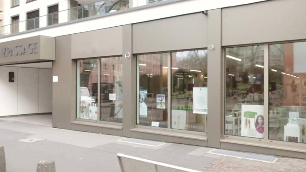 Laden zur Miete provisionsfrei 4.500 € 250 m² Verkaufsfläche Altstadt Mainz 55116