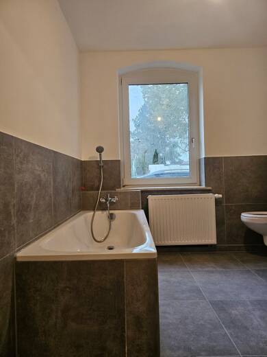 Wohnung zur Miete 401 € 2 Zimmer 42,3 m² EG frei ab sofort Waisenhausstraße 10 Welzow Welzow 03119