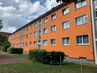 Wohnung zur Miete 455 € 3 Zimmer 63,3 m² Dachgeschoss Tuerkstr. 26 Lutherplatz / Thüringer Bahnhof Halle 06110
