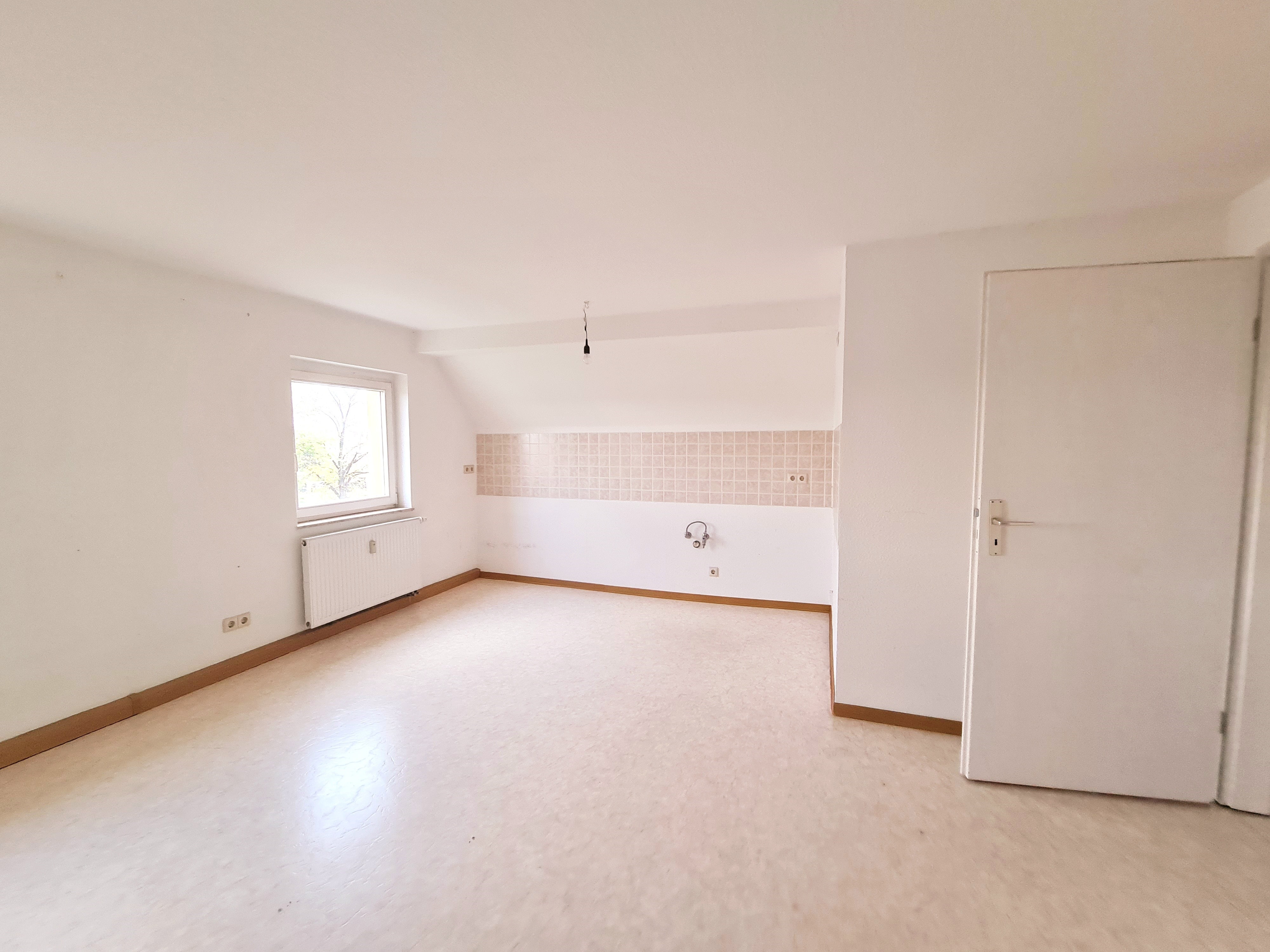 Wohnung zur Miete 300 € 2,5 Zimmer 49 m²<br/>Wohnfläche 2.<br/>Geschoss ab sofort<br/>Verfügbarkeit Alte Schulstraße 3 Wyhra Borna 04552