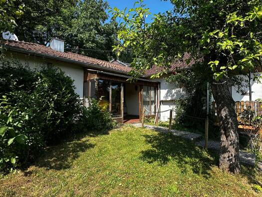 Haus zum Kauf 329.000 € 4,5 Zimmer 107 m² 1.038 m² Grundstück frei ab sofort Zizenhausen Stockach 78333