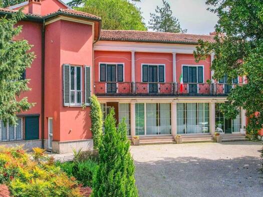 Haus zum Kauf 5.500.000 € 1.500 m² 10.000 m² Grundstück Besozzo 21023