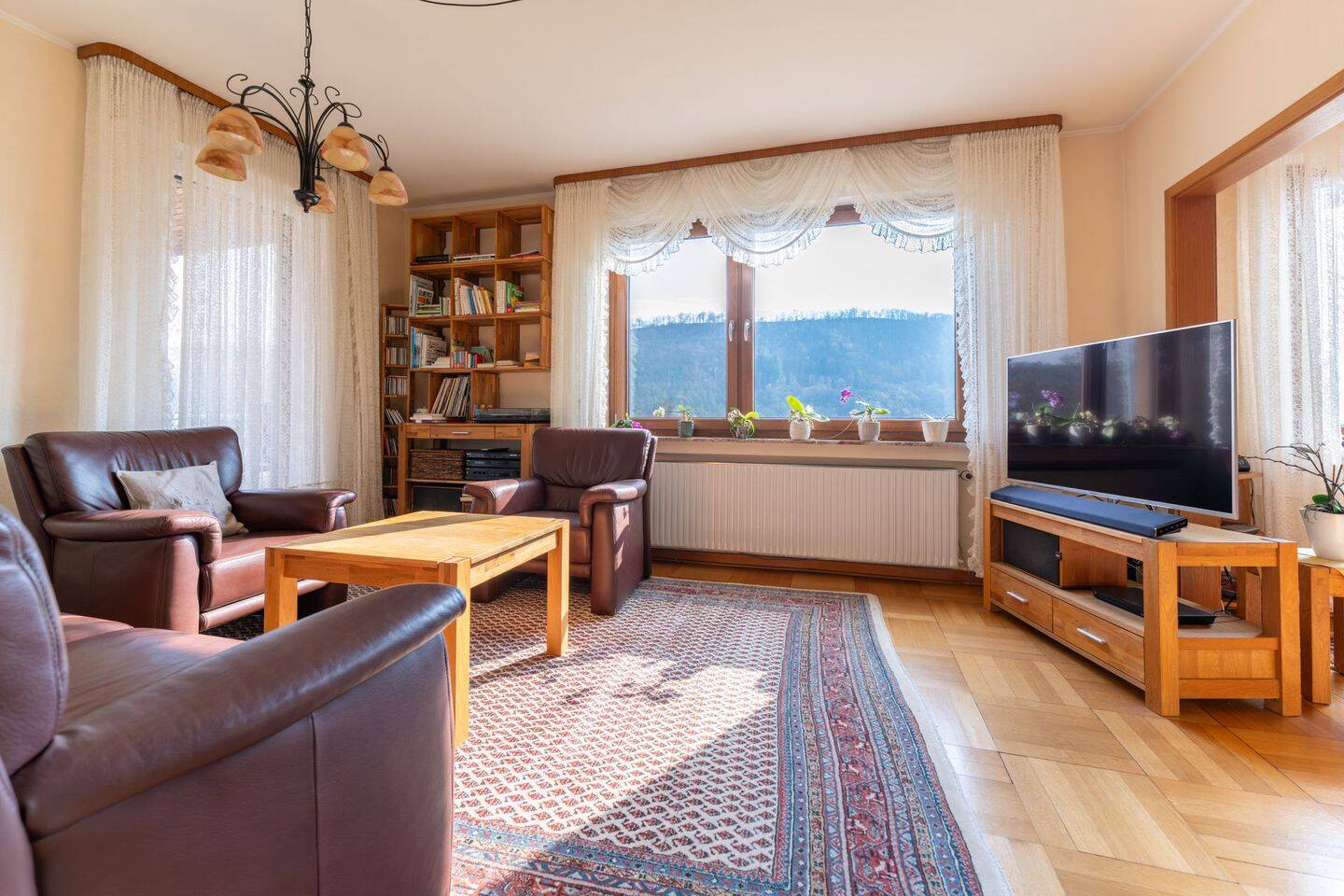 Immobilie in Nassau - Doppelhaushälfte in Nassau mit Weitblick  - Bild 2