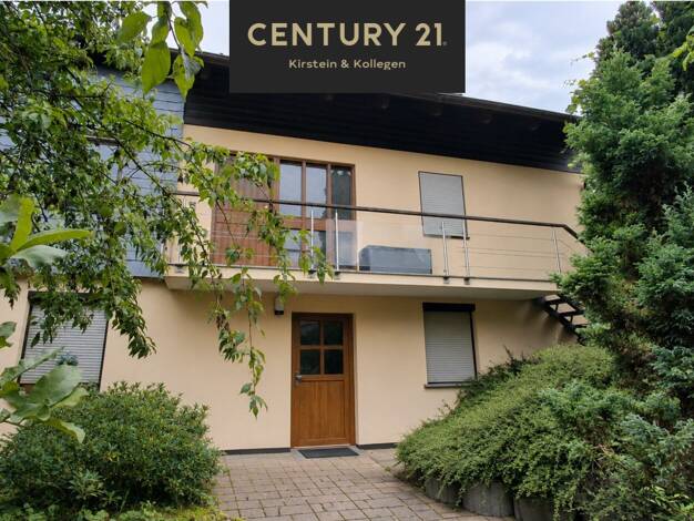 Mehrfamilienhaus zum Kauf 215.000 € 8 Zimmer 184 m² 830 m² Grundstück frei ab sofort Roben Gera 07552