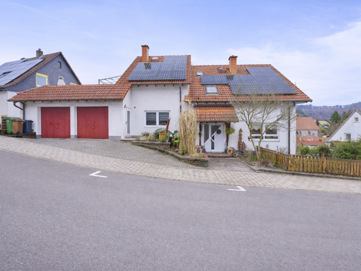 Einfamilienhaus zum Kauf 749.000 € 9 Zimmer 294,6 m² 460 m² Grundstück Kirschhausen Heppenheim 64646