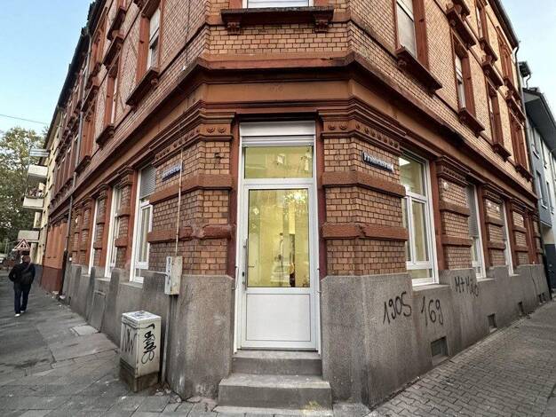Wohnung zum Kauf provisionsfrei 285.000 € 5 Zimmer 120 m² EG Neckarstadt Mannheim 68169