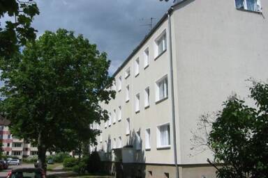 Wohnung zur Miete 410 € 4 Zimmer 68 m² 1. Geschoss Am Waldeck 15 Glöwen Plattenburg 19339
