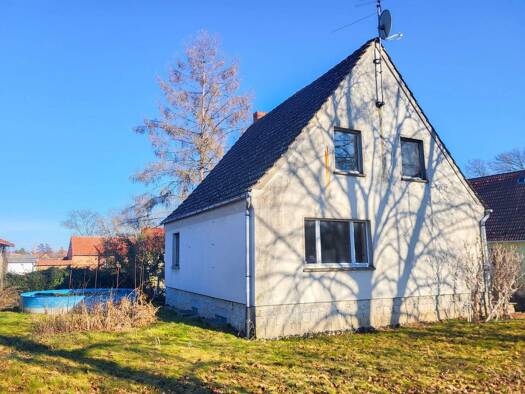 Einfamilienhaus zum Kauf 130.000 € 5 Zimmer 115 m² 1.017 m² Grundstück Krautheim Am Ettersberg 99439