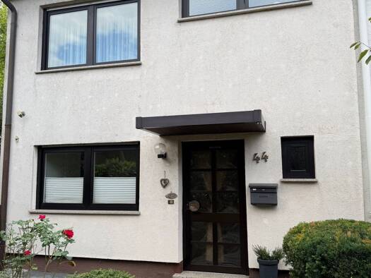 Einfamilienhaus zum Kauf 385.000 € 5 Zimmer 120 m² 410 m² Grundstück frei ab 01.01.2027 Ilvesheim 68549
