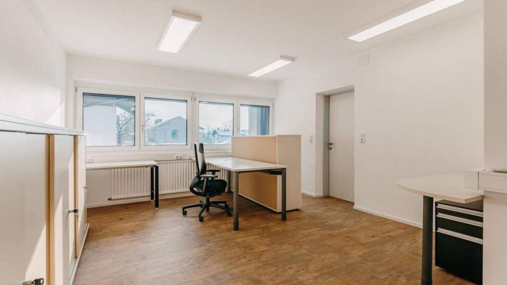 Büro zur Miete 9,98 € 2 Zimmer Niederndorf 6342