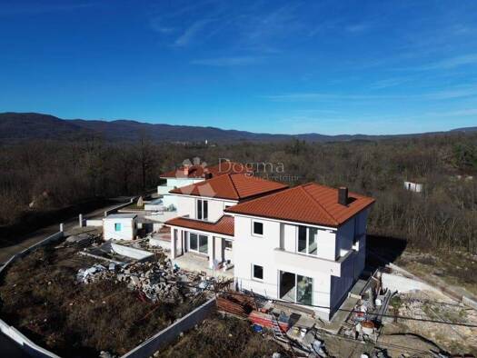 Haus zum Kauf 499.000 € 4 Zimmer 215 m² Mucici, Matulji Matulji