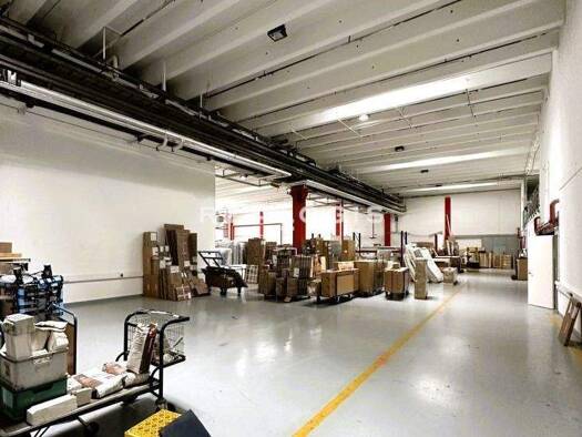 Halle/Industriefläche zur Miete 11.800 m² Lagerfläche teilbar ab 4.000 m² Hohenbrunn Hohenbrunn 85662