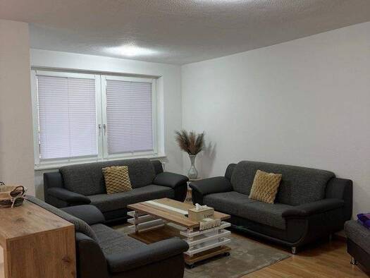 Wohnung zur Miete 920 € 4 Zimmer 122,6 m² frei ab 01.02.2026 Itzehoe 25524