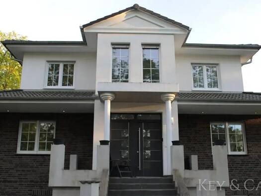 Villa zum Kauf 1.400.000 € 8 Zimmer 347 m² 959 m² Grundstück Falkensee 14612