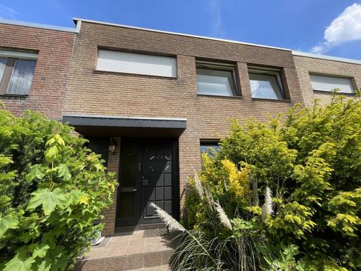 Reihenmittelhaus zum Kauf 298.000 € 4 Zimmer 119 m² 245 m² Grundstück Volkhoven/Weiler Köln 50765