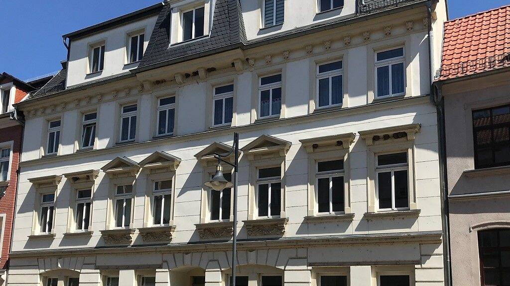 Wohnung zur Miete 425 € 3 Zimmer 68 m² frei ab sofort Dr.-Scheider-Straße 5 Innenstadt Riesa 01589