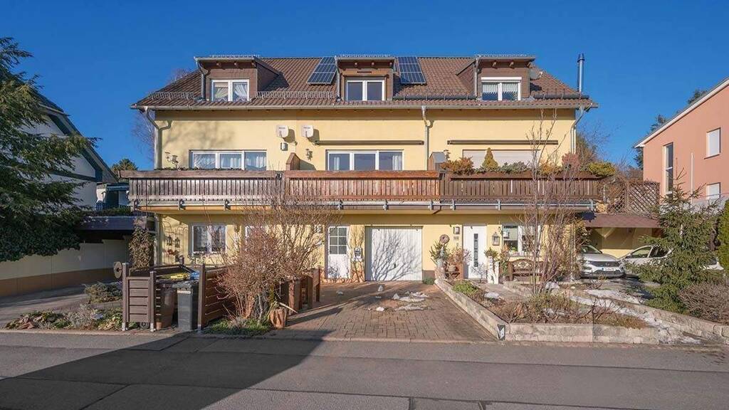 Reihenmittelhaus zur Versteigerung 198.000 € 142 m² 200 m² Grundstück Balzacweg 35 c Adelsberg Chemnitz 09127