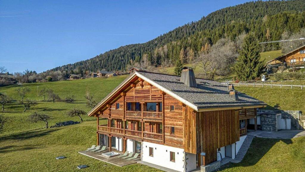 Sonstiges zum Kauf 6.900.000 € 13 Zimmer 5.400 m² Grundstück MANIGOD 74230