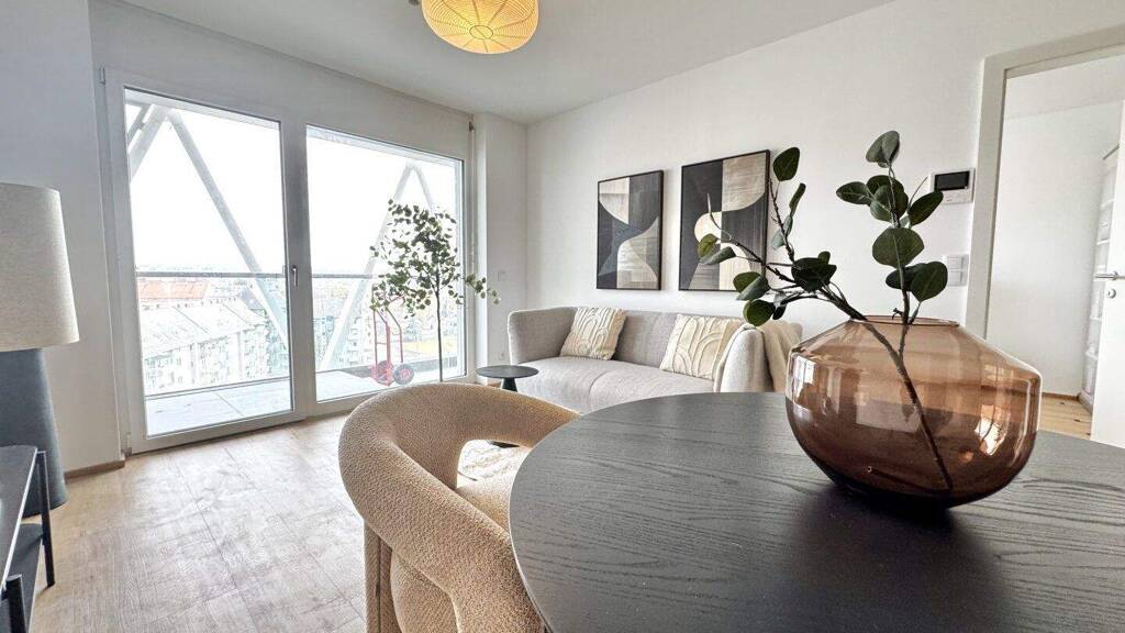 Wohnung zur Miete - Erstbezug 1.077 € 4 Zimmer 96,1 m² 1. Geschoss frei ab 01.05.2026 Kärntner Straße 1 Gries Graz 8020