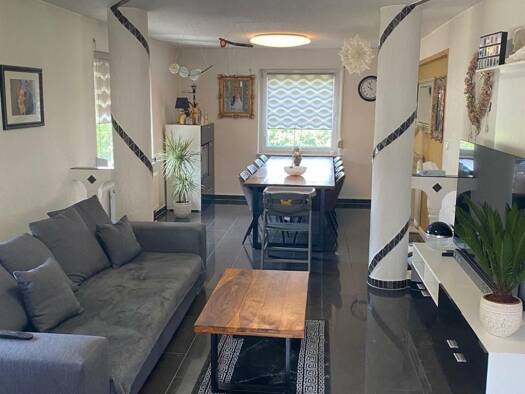 Einfamilienhaus zum Kauf 430.000 € 6,5 Zimmer 145 m² 900 m² Grundstück Streichen Balingen 72336