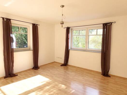 Wohnung zur Miete 700 € 2,5 Zimmer 70 m² Geschoss EG/2 frei ab 01.10.2026 Bamberg 96049