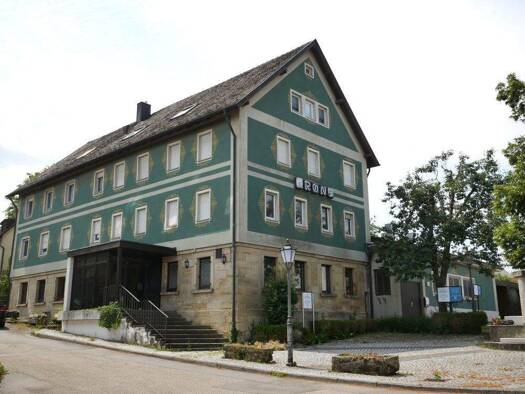 Mehrfamilienhaus zum Kauf 395.000 € 22 Zimmer 1.226 m² 1.225 m² Grundstück Jettenbach Beilstein 71717