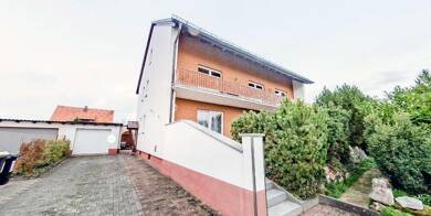 Wohnung zur Miete 1.100 € 4 Zimmer 107 m² 2 Geschosse frei ab 01.10.2025 Großgründlach Nürnberg 90427