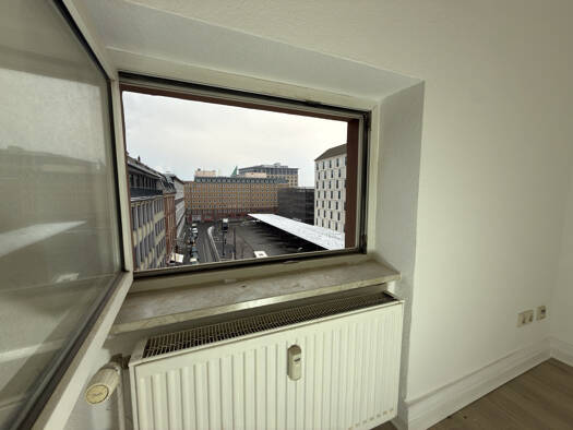 Wohnung zur Miete 1.000 € 3 Zimmer 67 m² Geschoss 4/5 frei ab sofort Karlsruher Straße 10 Gutleutviertel Frankfurt am Main 60329