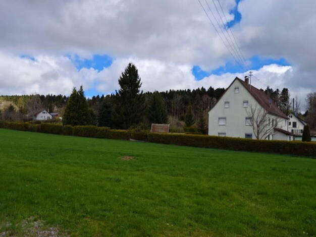 Mehrfamilienhaus zum Kauf provisionsfrei 549.000 € 11 Zimmer 305 m² 4.127 m² Grundstück Rottweil 78628