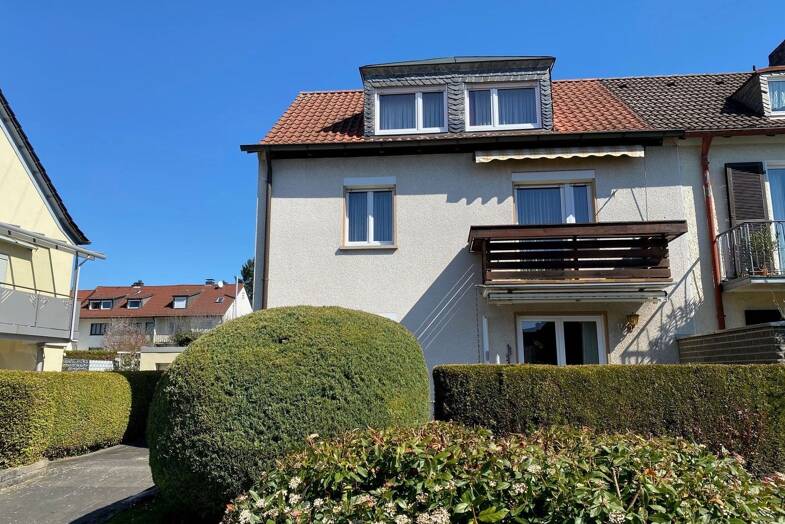 Doppelhaushälfte zum Kauf 320.000 € 4 Zimmer 110 m² 490 m² Grundstück Hochfeld - Steinberg Schweinfurt 97422