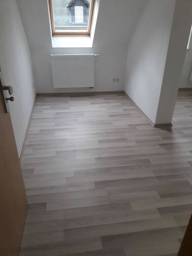 Wohnung zur Miete 180 € 1 Zimmer 37 m² Geschoss 2/2 Schillerstrasse Hartha Hartha 04746