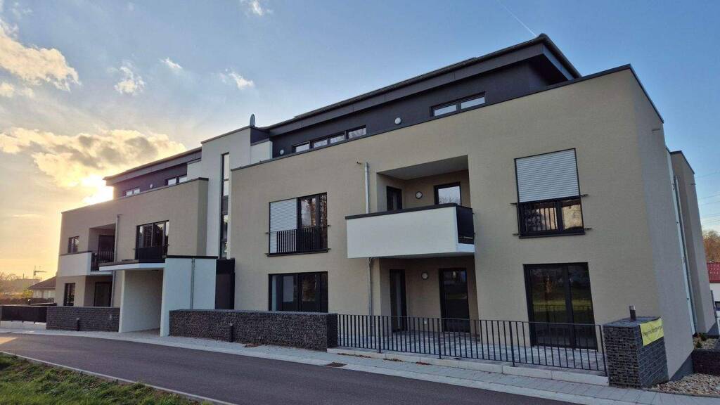 Studio zur Miete 1.200 € 3 Zimmer 106 m² Lockweiler Wadern-Lockweiler 66687