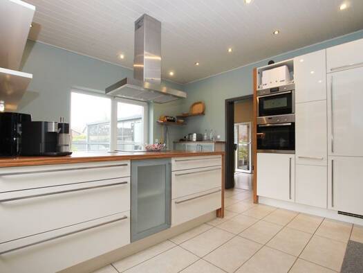 Einfamilienhaus zum Kauf 380.000 € 6 Zimmer 238 m² 1.010 m² Grundstück Groß Oesingen Groß Oesingen 29393