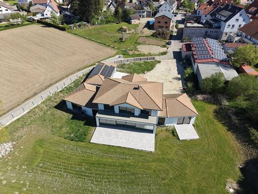 Einfamilienhaus zum Kauf - Erstbezug 1.480.000 € 8 Zimmer 387,3 m² 4.536 m² Grundstück Oberstadion Oberstadion 89613